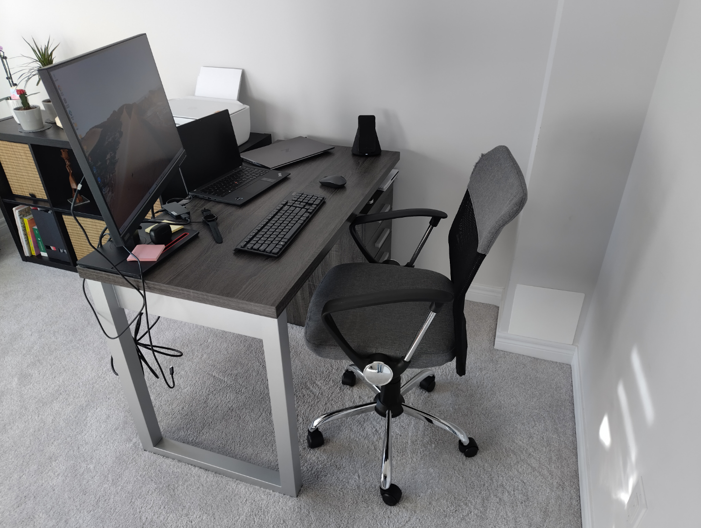 Office Desk & Chair - photo 3