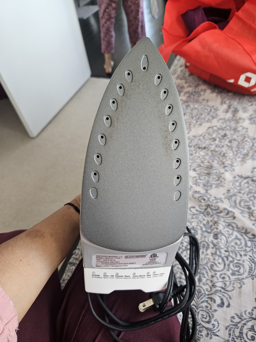 Black+Decker Steam Iron - photo 2