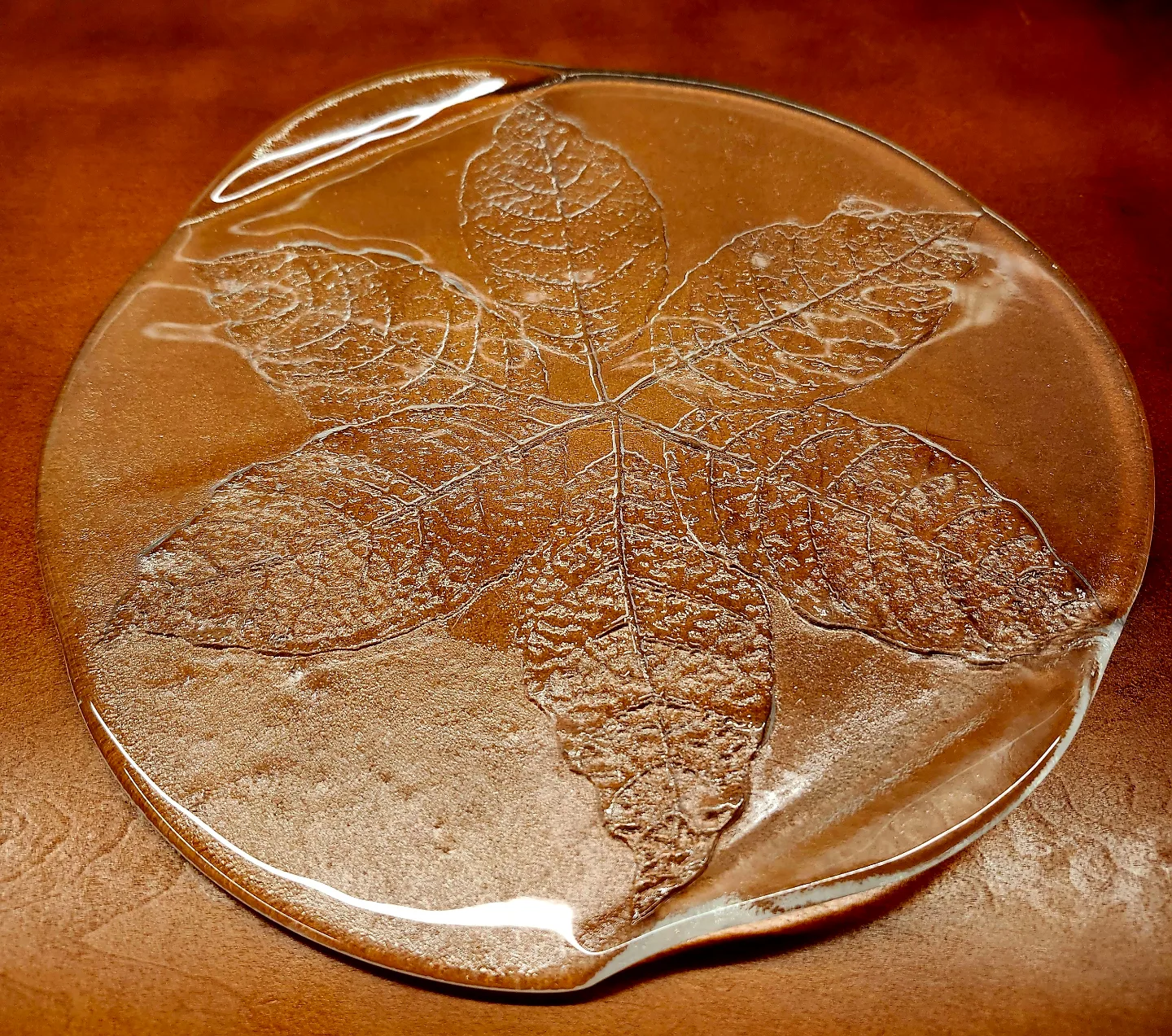 Unique Glass Leaf Platter thumbnail