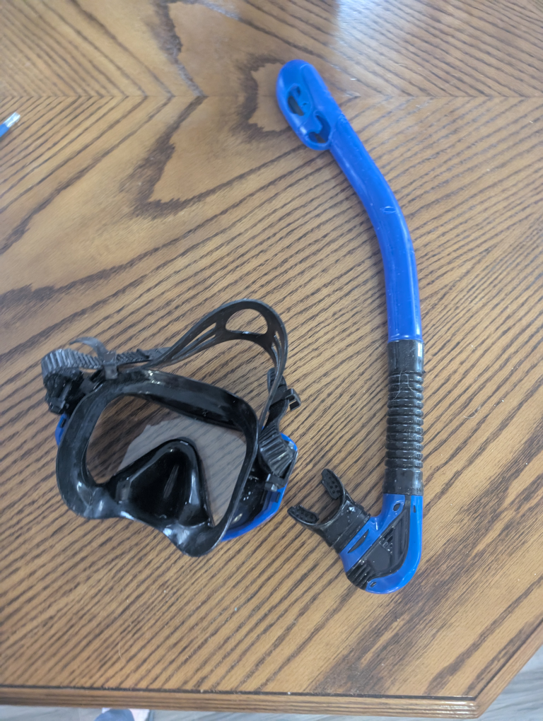 Snorkel Mask Anti-Fog, Leak-Proof Scuba Diving Mask and Snorkel - photo 3