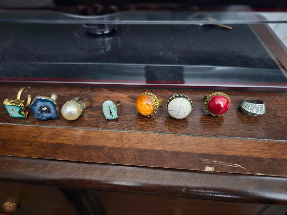 Eight Unique Statement Rings thumbnail