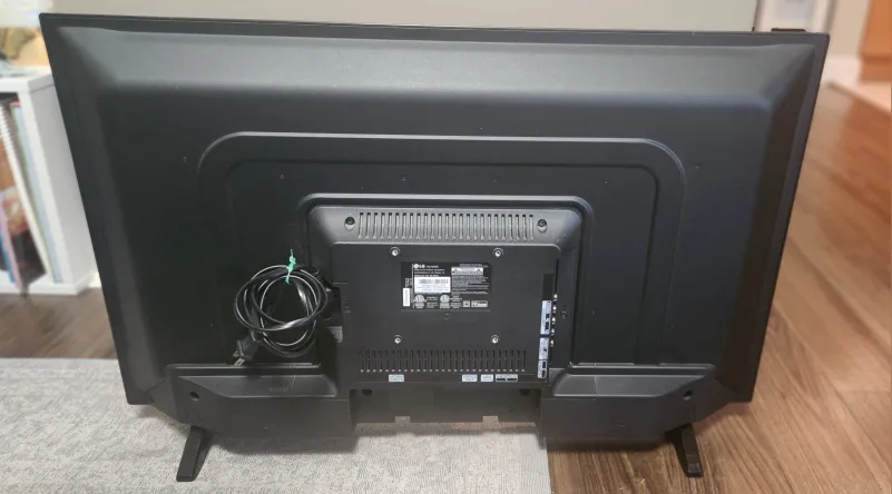 LG 32" HD LED TV image indicator(4)