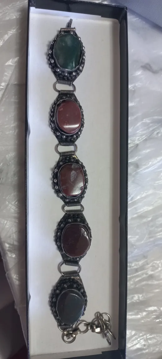 Unique Multi-Stone Bracelet image indicator(2)