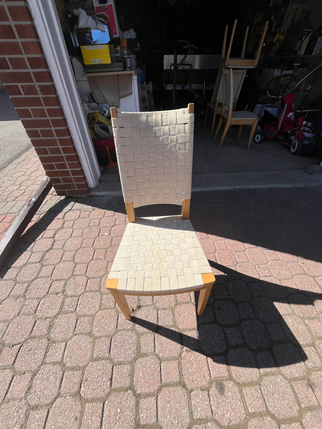 Woven dining chairs ×4
