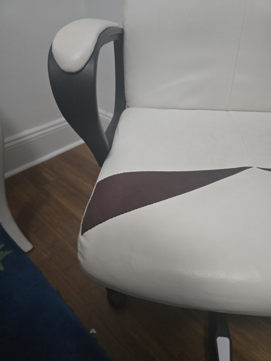 Office Chair - White and Brown - photo 3