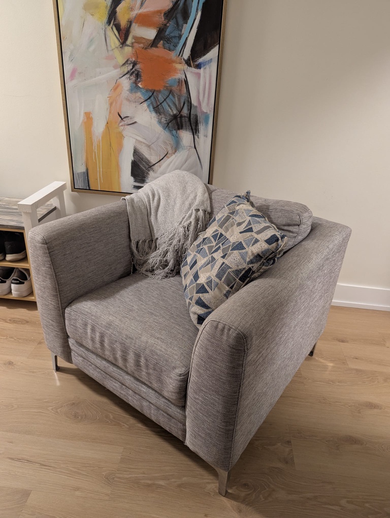 Beautiful Armchair - photo 3