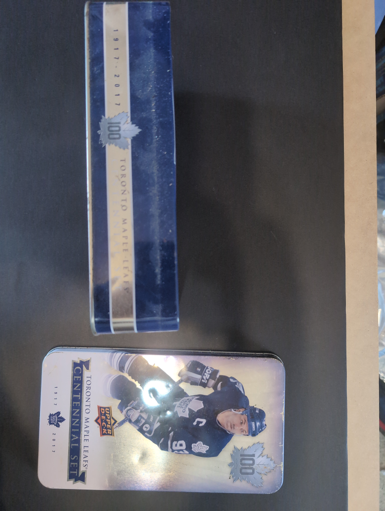 Toronto Maple Leafs Centennial Set Hockey Cards Tin - photo 3