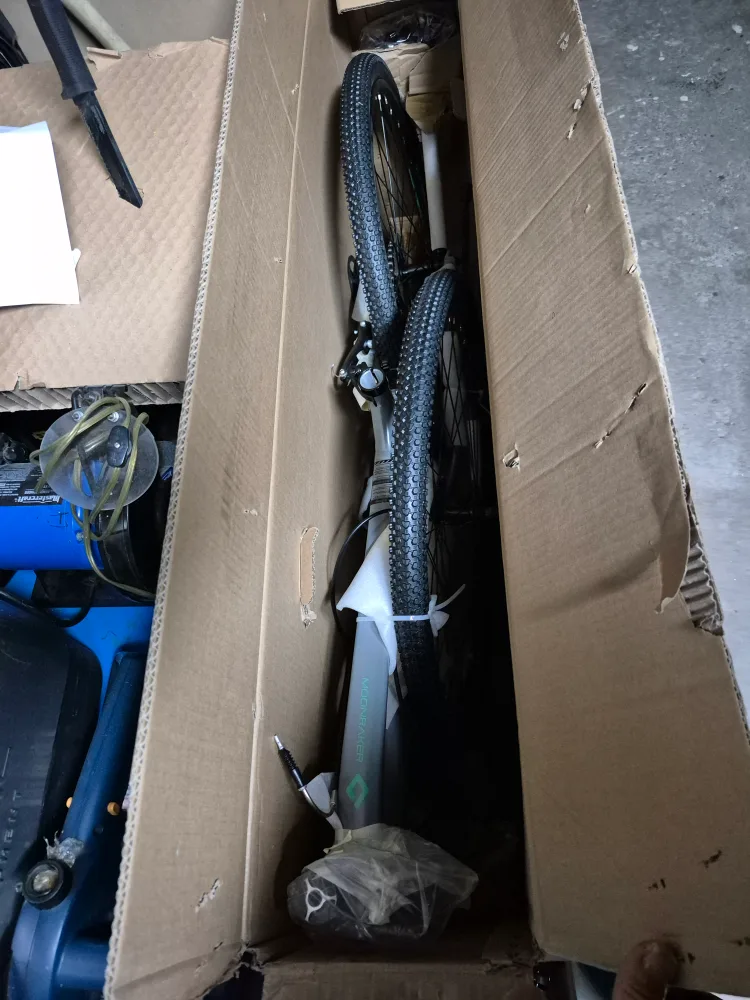 New Diamondback Moonraker Mountain Bike image indicator(3)