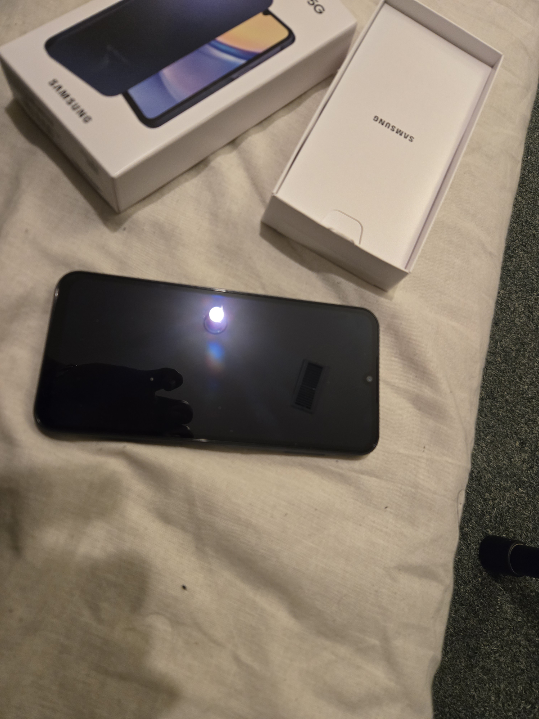 Samsung Galaxy A15 5G - New in Box - photo 5