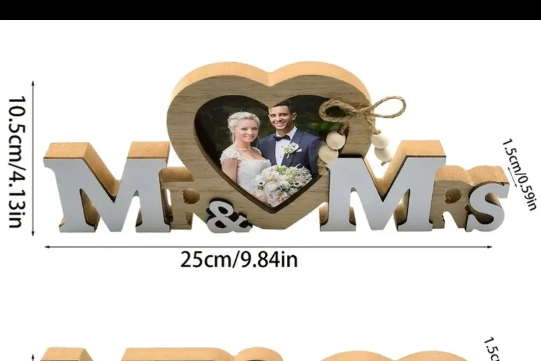 BRAND NEW Mr & Mrs Wooden Photo Frame💚 image indicator(3)