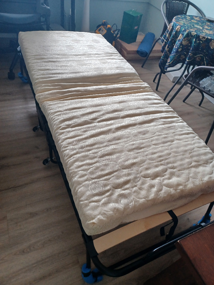 Folding Mattress with Wheels - photo 2