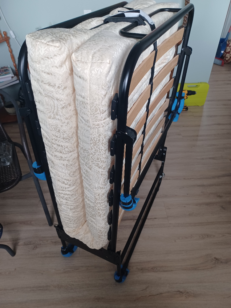 Folding Mattress with Wheels - photo 3