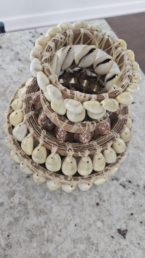 Seashell Decorative Tabletop Piece, from the Pacific Islands - photo 2