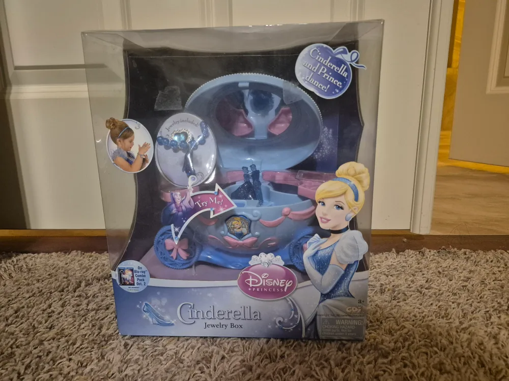 Cinderella Musical Jewelry Box image indicator(2)