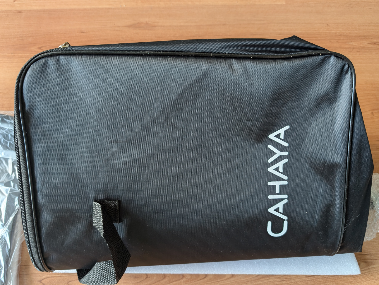 CAHAYA Portable Projector Screen