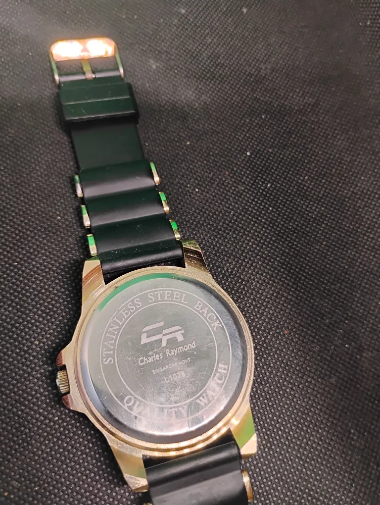 Charles Raymond Gold Bling Watch image indicator(3)