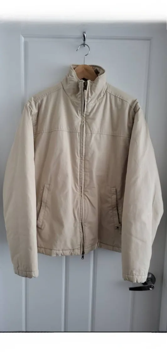 Tommy Hilfiger Men's Beige Jacket Size M image indicator(2)