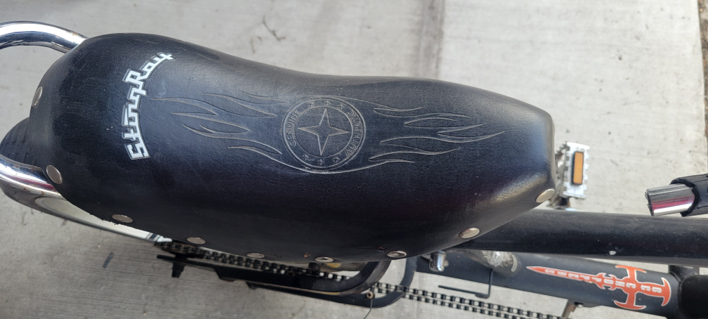 Schwinn Sting-Ray Chopper Bicycle - photo 3