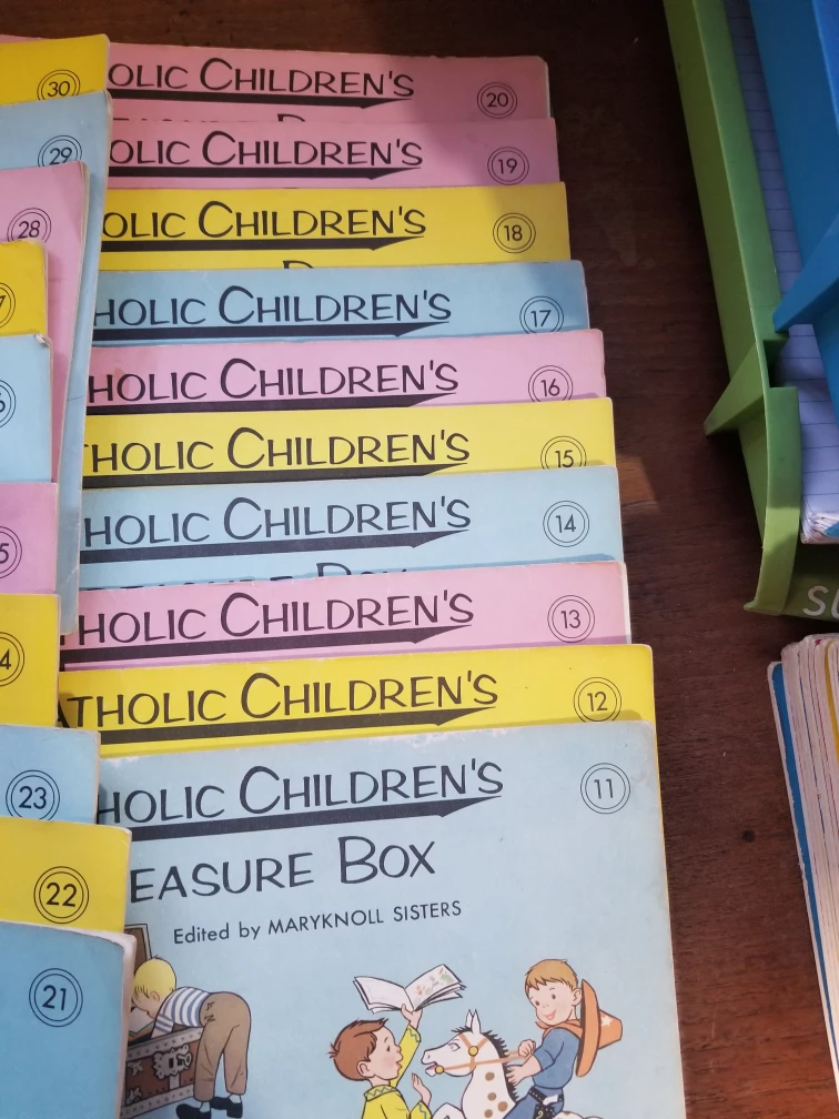 Vintage Catholic Children's Treasure Box Books (Collection) - photo 2