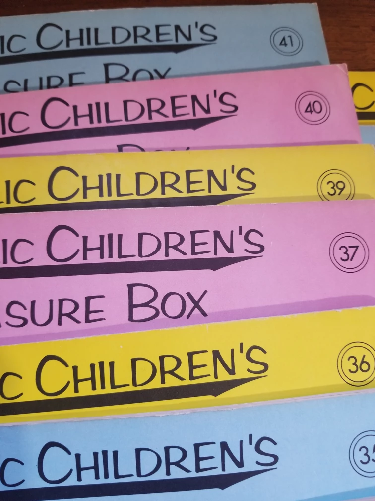 Vintage Catholic Children's Treasure Box Books (Collection) - photo 4