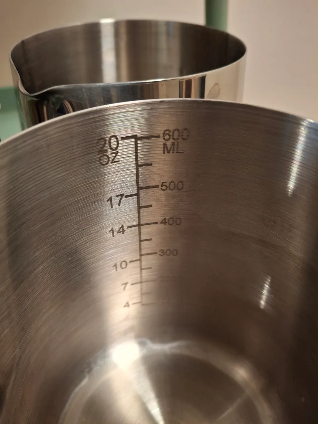 600ml Stainless Steel Frothing Mugs image indicator(2)