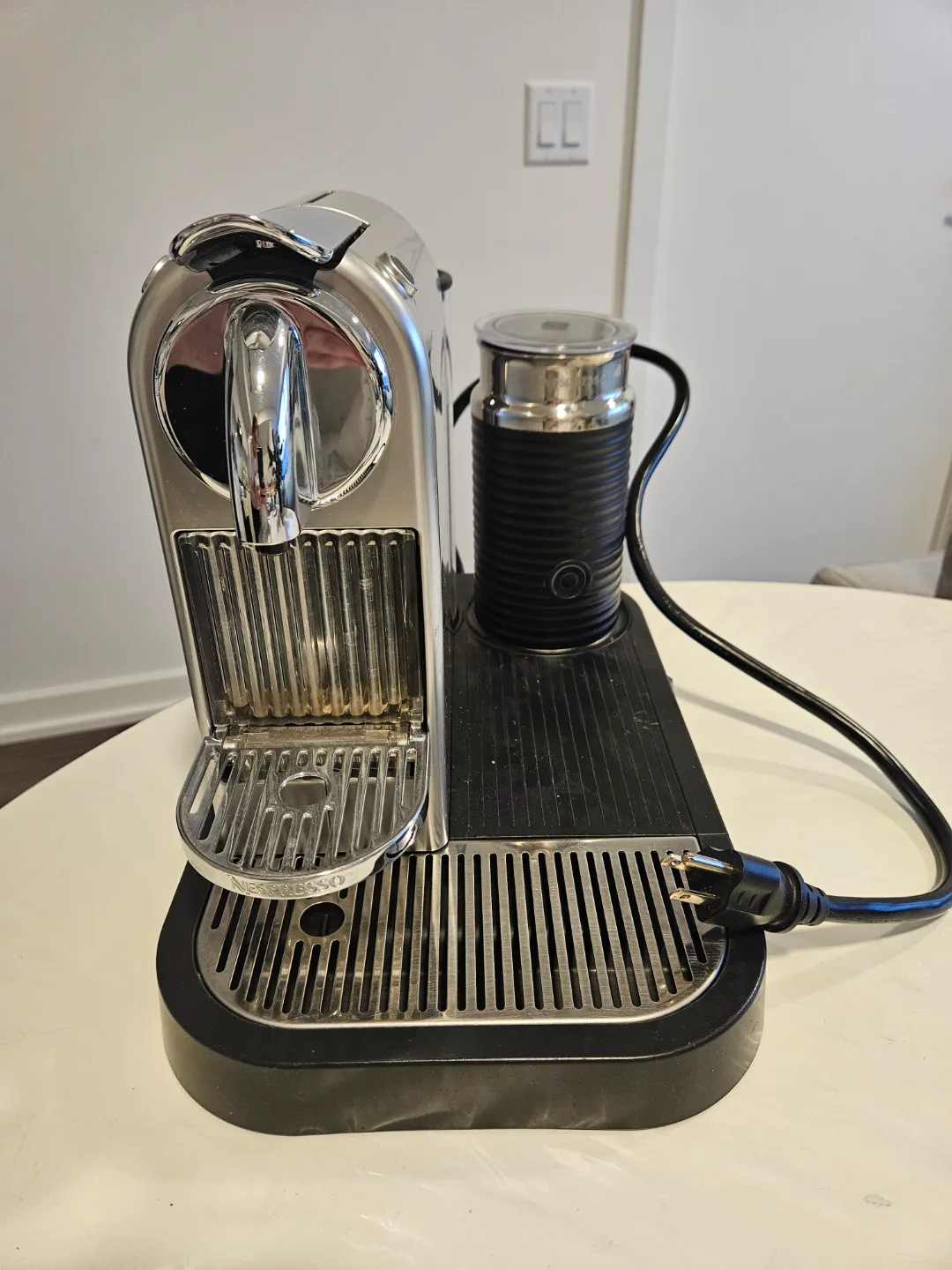 Nespresso CitiZ & Milk Frother Bundle thumbnail