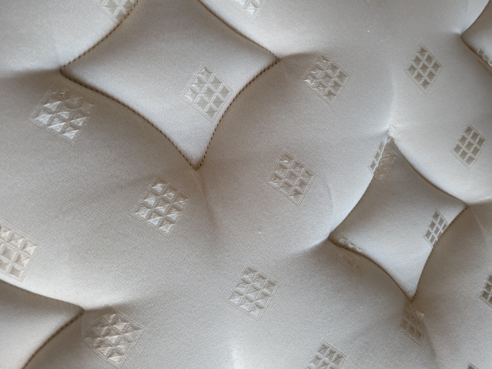 KING Size Mattress - Great Condition - photo 5