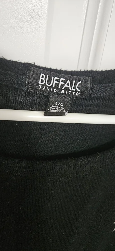 Buffalo long sleeve image indicator(3)