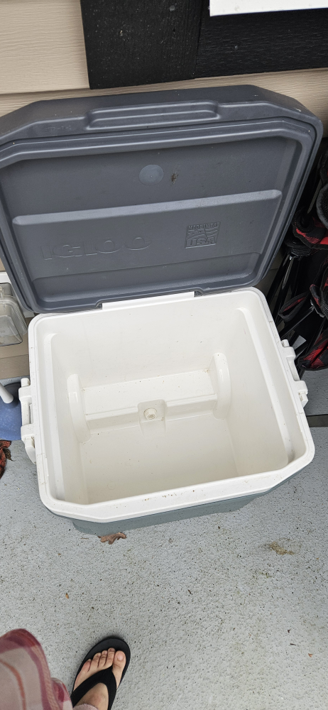 💚 Igloo 62-Quart Cooler 💚 - photo 2