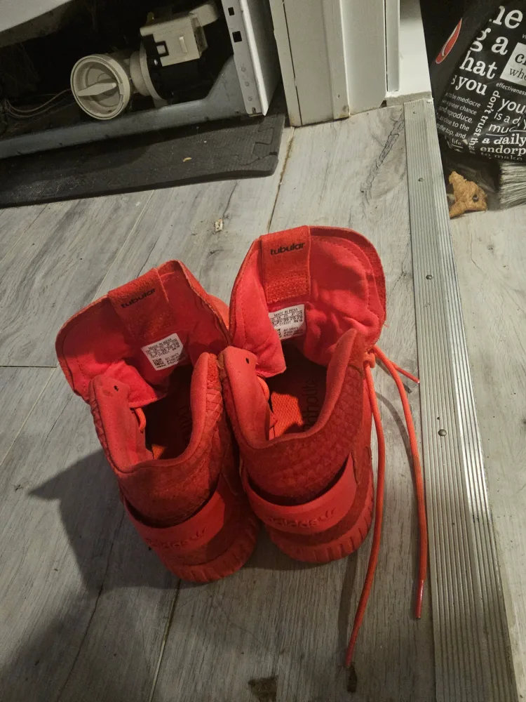 Adidas Yeezy Boost 750 Red Suede High Top Sneakers image indicator(3)