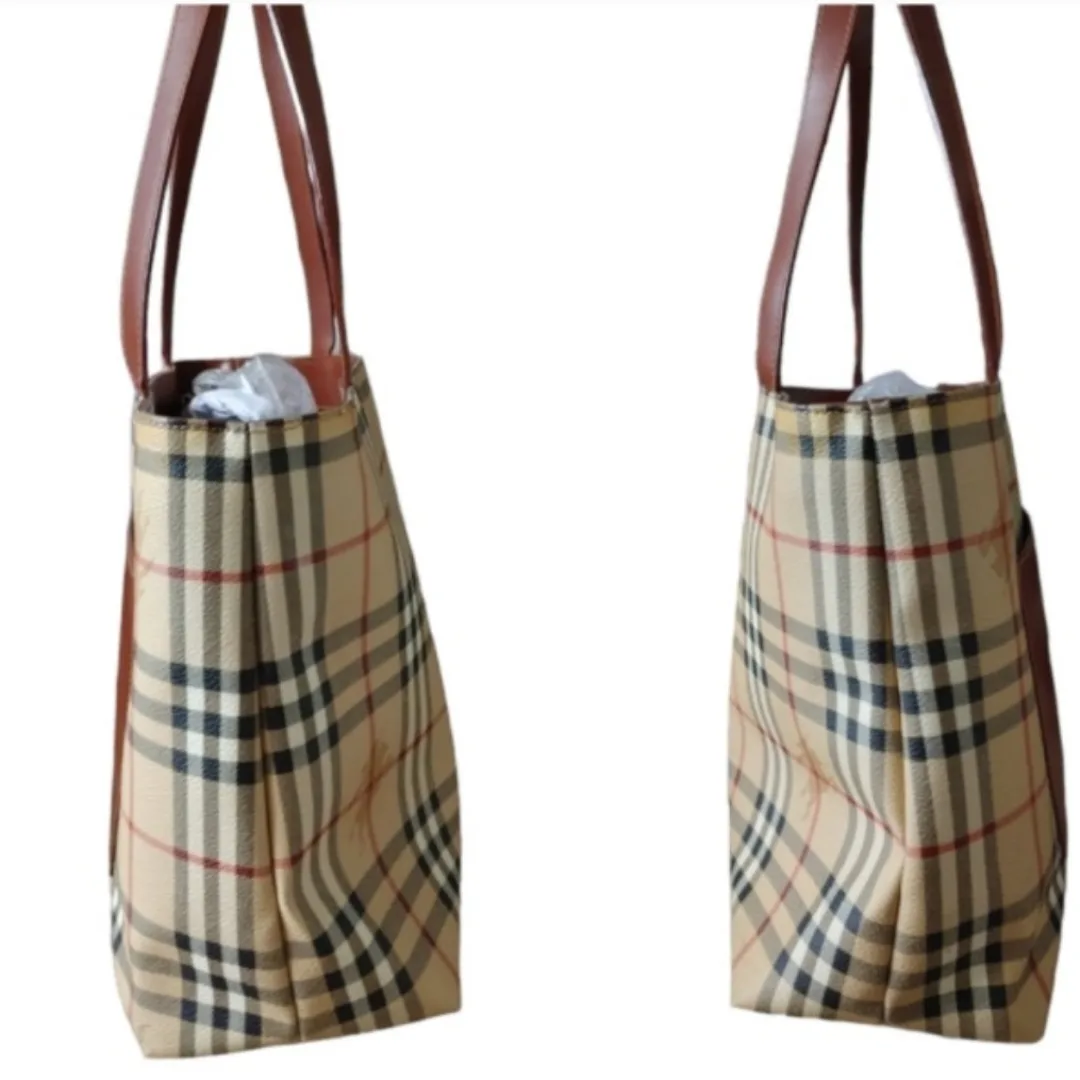 Burberry London Tote Bag - Pre-Owned image indicator(8)