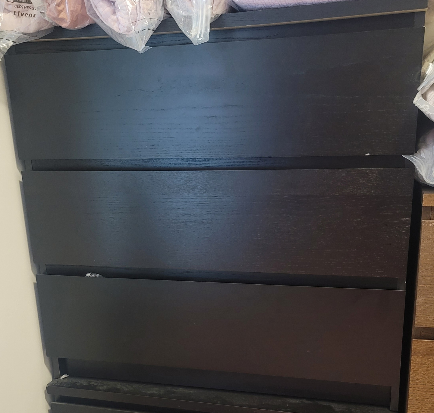 IKEA MALM Chest Drawers - photo 2