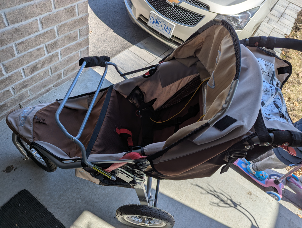 BOB Revolution Jogging Stroller - photo 3