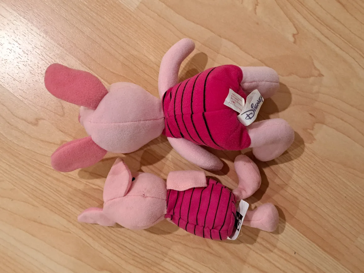 Piglet Beanie Plush Set image indicator(3)