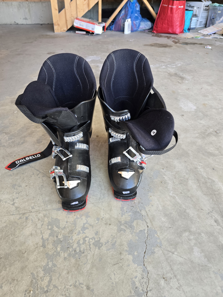 Dalbello Ski Boots - Size 285