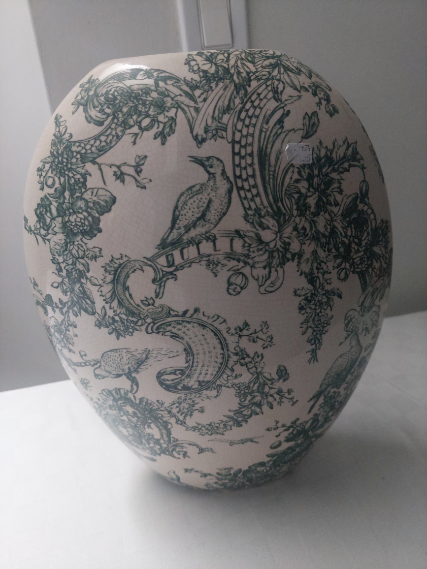 Ornate Green and White Ceramic Vase💚  ⁸ - photo 2