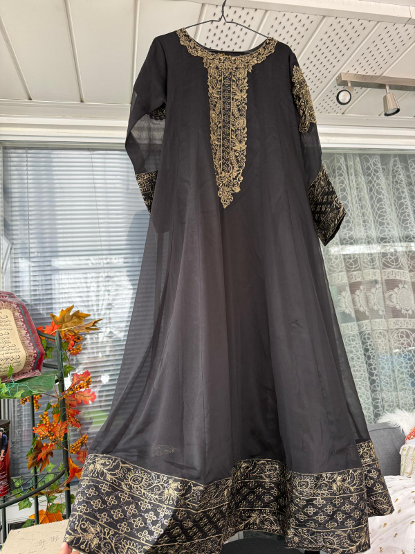 Beautiful embroidered Shalwar Kameez - Various colours - photo 2