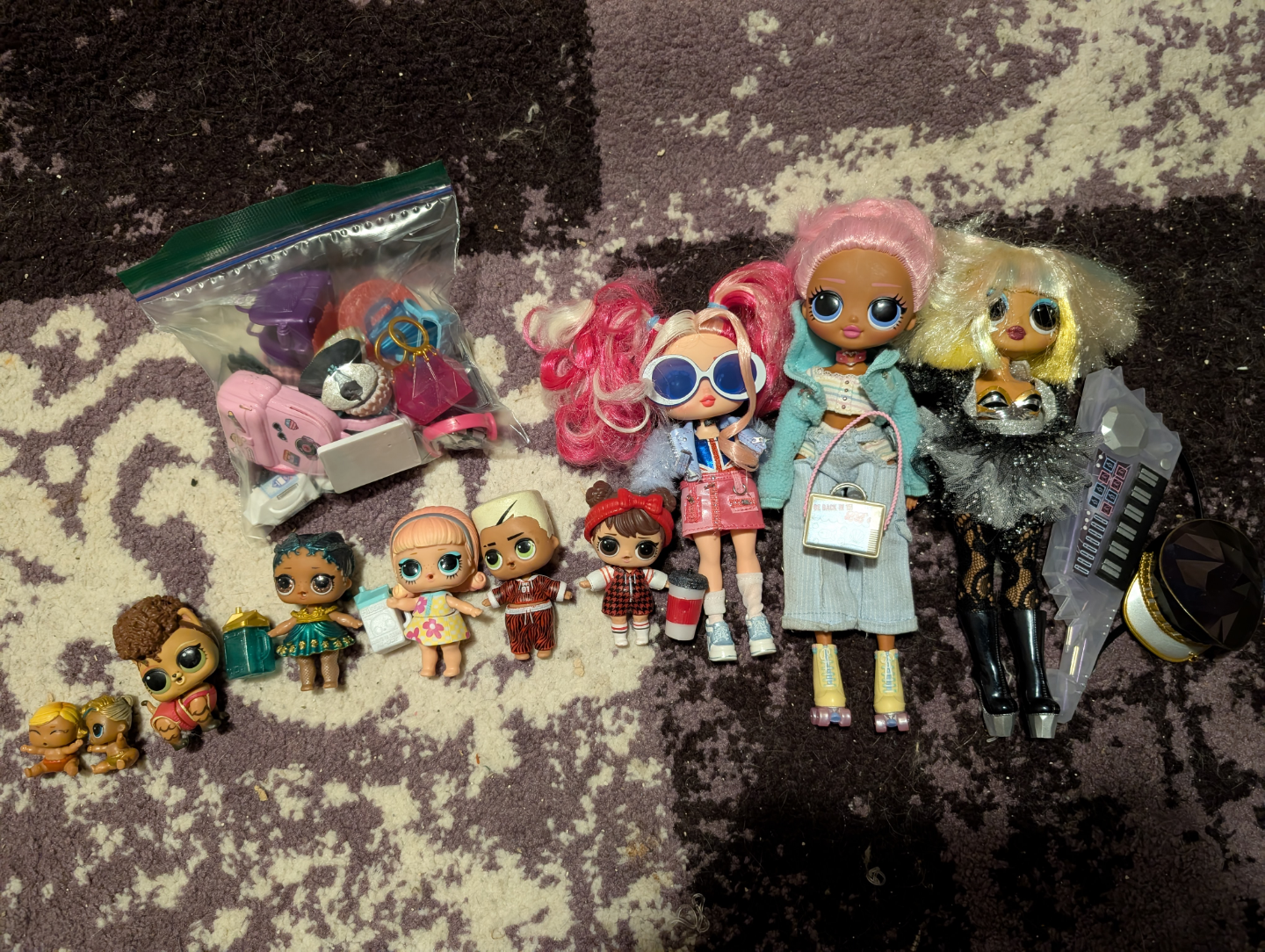 LOL Surprise Dolls Lot + Accessories