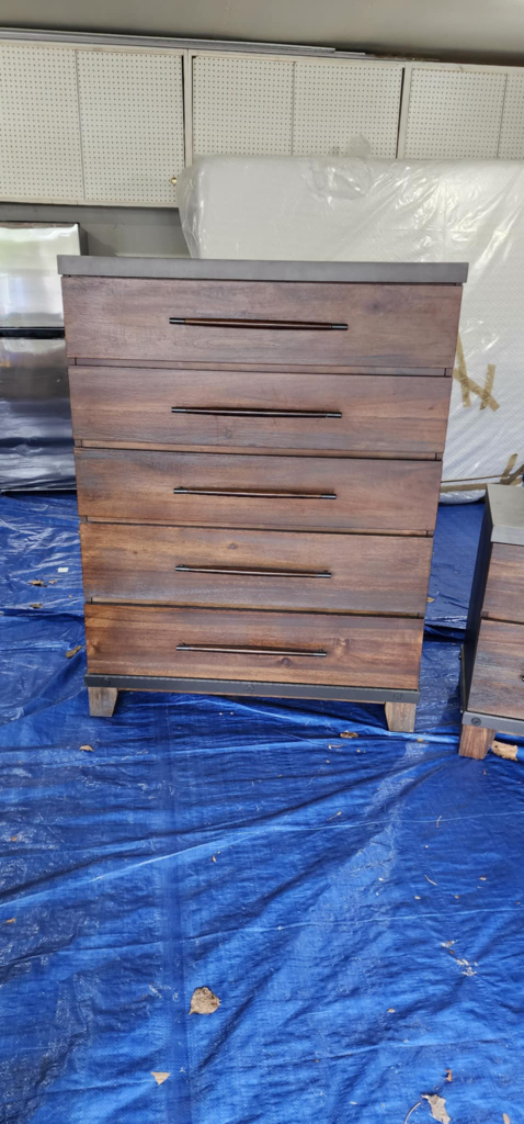 Bedroom Furniture Set - Dresser and Two Nightstands - photo 3
