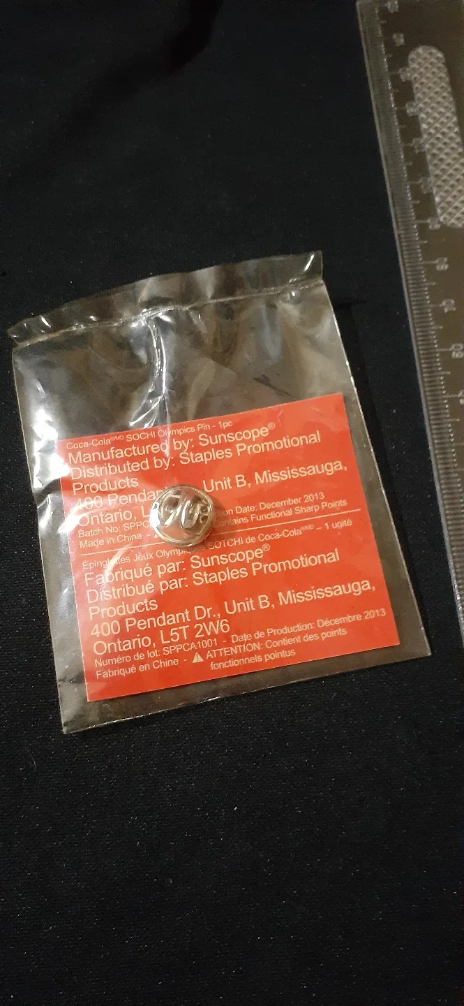 2014 Sochi Olympic Coca-Cola Pin image indicator(2)