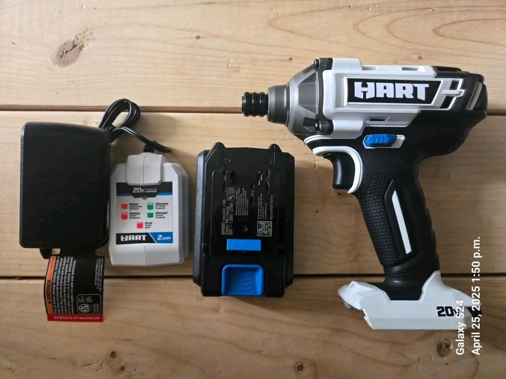 Must go Today! HART 20V Impact Driver Kit - photo 2