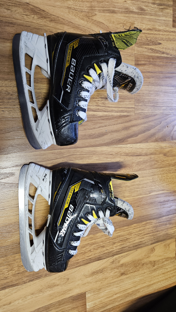 Bauer Supreme M4 Youth Ice Hockey Skates/Superfeet - Size 11
