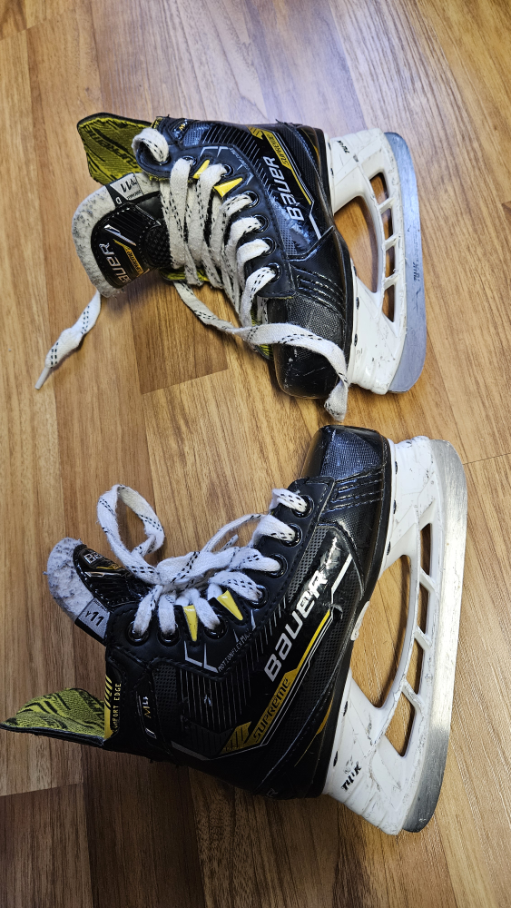 Bauer Supreme M4 Youth Ice Hockey Skates/Superfeet - Size 11 - photo 2