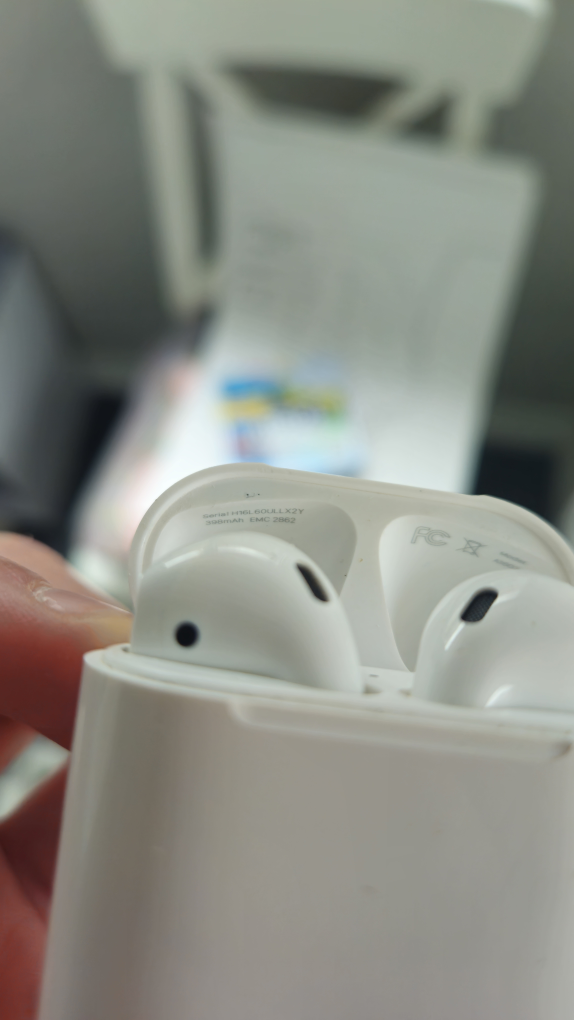 Apple AirPods (2nd gen) with Charging Case & Red Silicone Case - photo 4