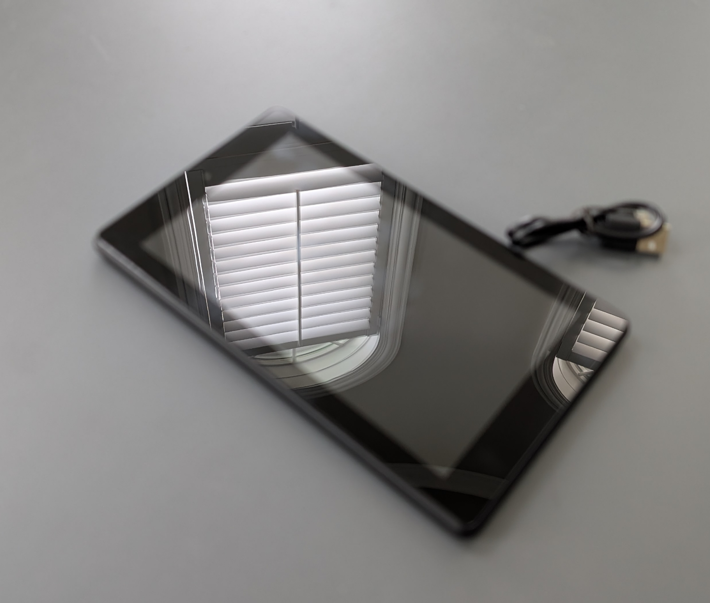 Amazon Fire 7 Tablet - photo 2