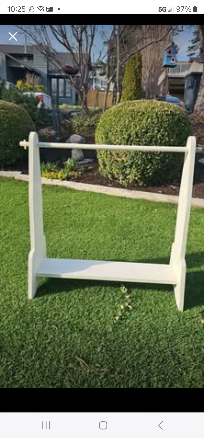White Wooden Quilt/Blanket  Rack