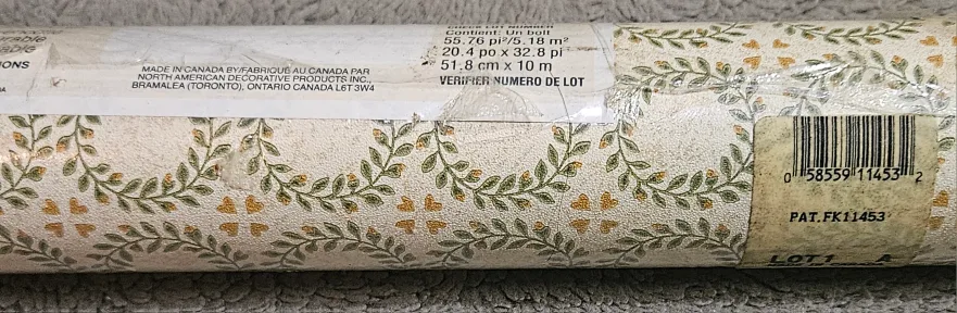 vintage Roll of Floral Wallpaper image indicator(3)