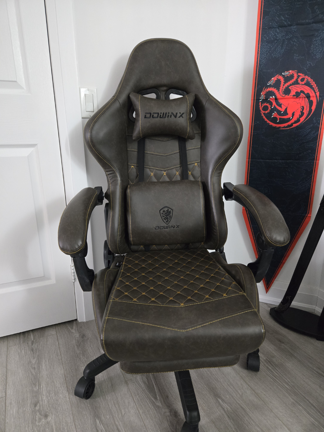 DOWNX Gaming Chair - Brown Leatherette