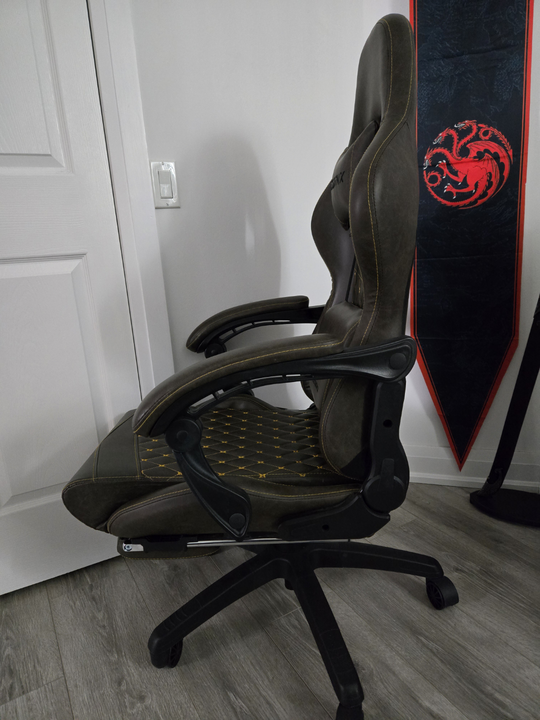 DOWNX Gaming Chair - Brown Leatherette - photo 4