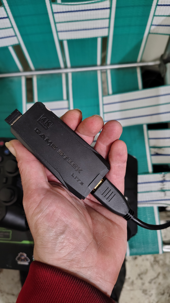 Game Stick Lite for retro games - photo 2
